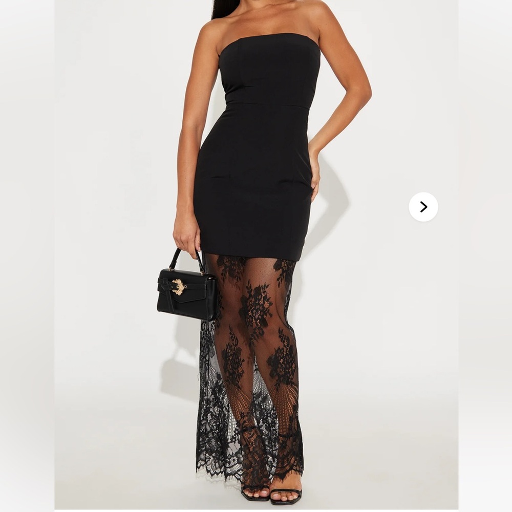 Elegant Black Lace Evening Dress